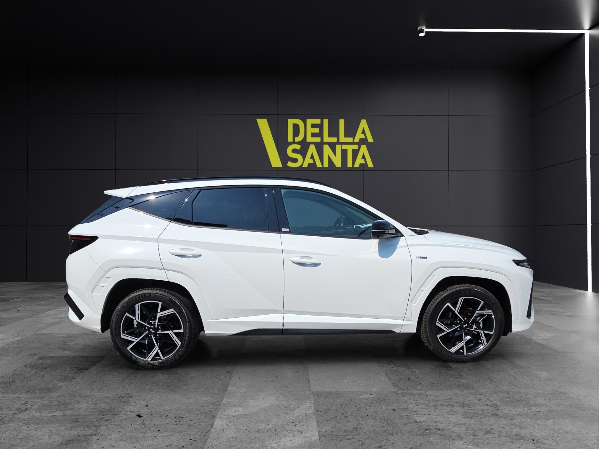 HYUNDAI Tucson 1.6 T-GDi HEV N-Line 4WD-image-5