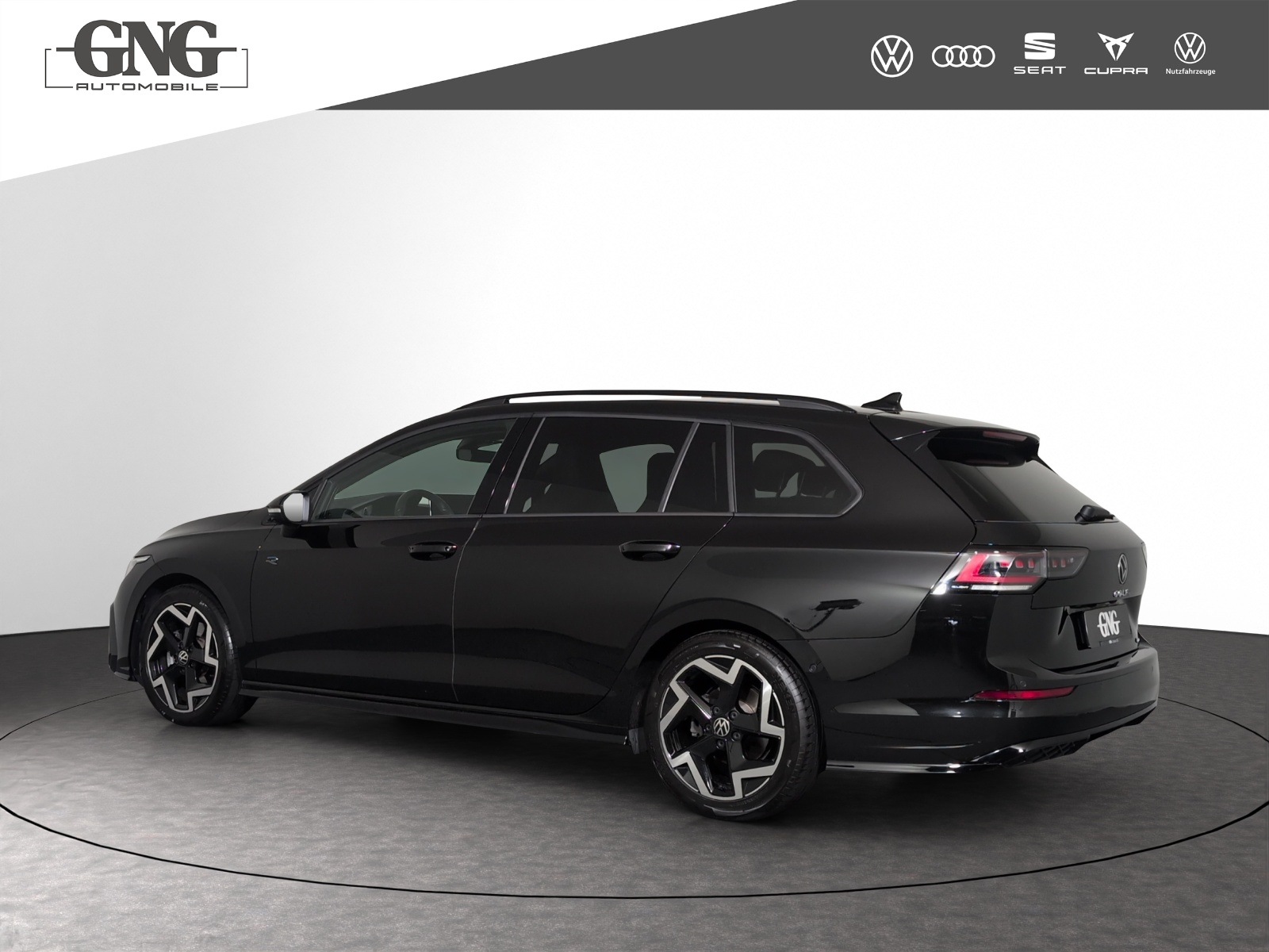 VW Golf Variant 2.0 TSI R-Line DSG 4 Motion-showroom-element-1
