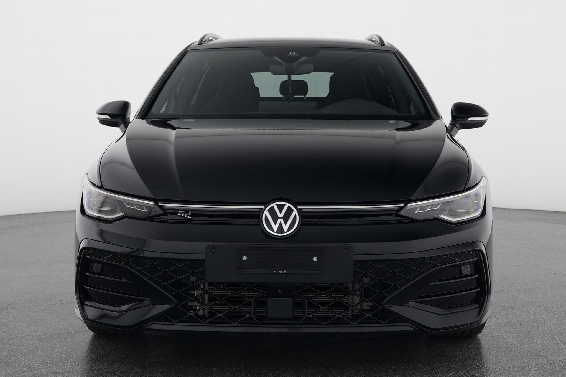 VW Golf Variant 2.0 TSI R-Line DSG 4 Motion-image-1