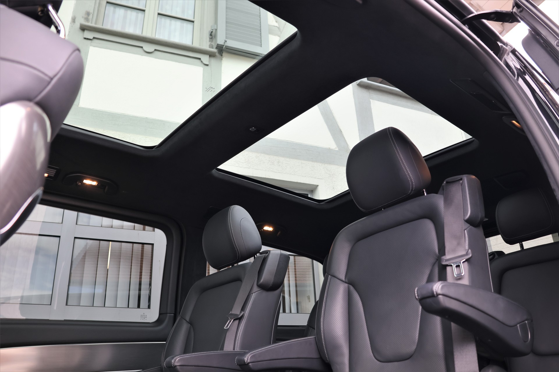 MERCEDES-BENZ V 250 d lang Exclusive 4Matic 9G-Tronic (CH) 7 Plätzer-image-14