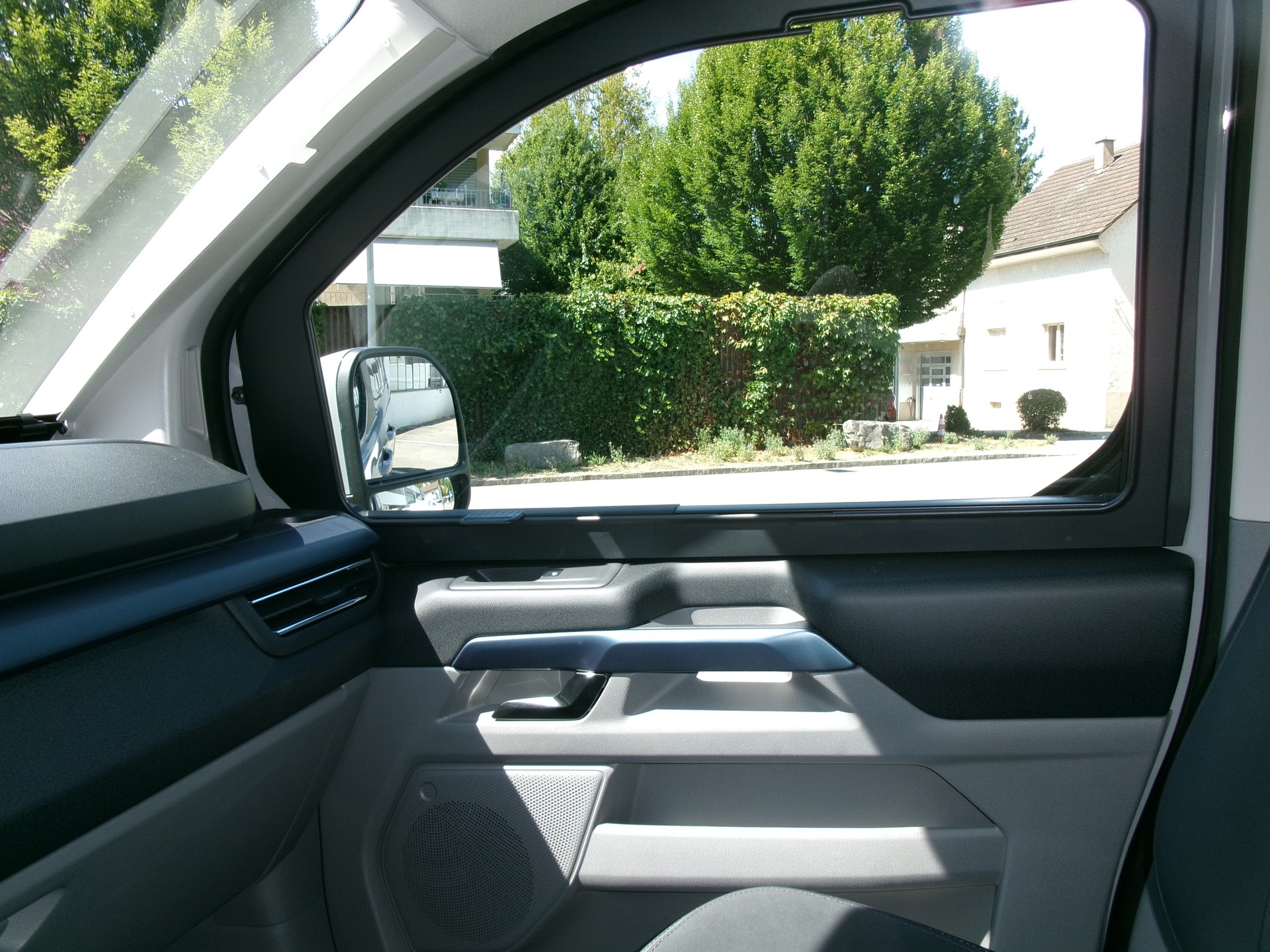 FORD Nugget Active 4x4-image-12