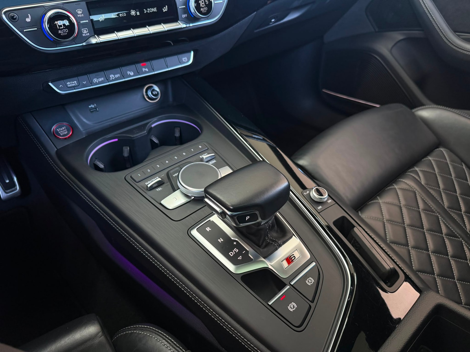 AUDI S5 Sportback *HUD* *Pano Dach* *360 Kamera* *Bang & Olufsen Sound* 3.0 TDI quattro tiptronic-image-30