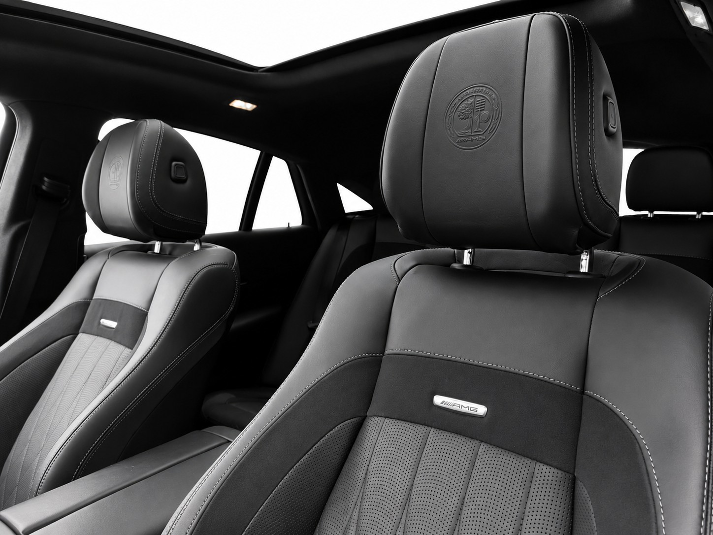 MERCEDES-BENZ GLE 53 Hybrid AMG 4matic+ Coupé v-image-5