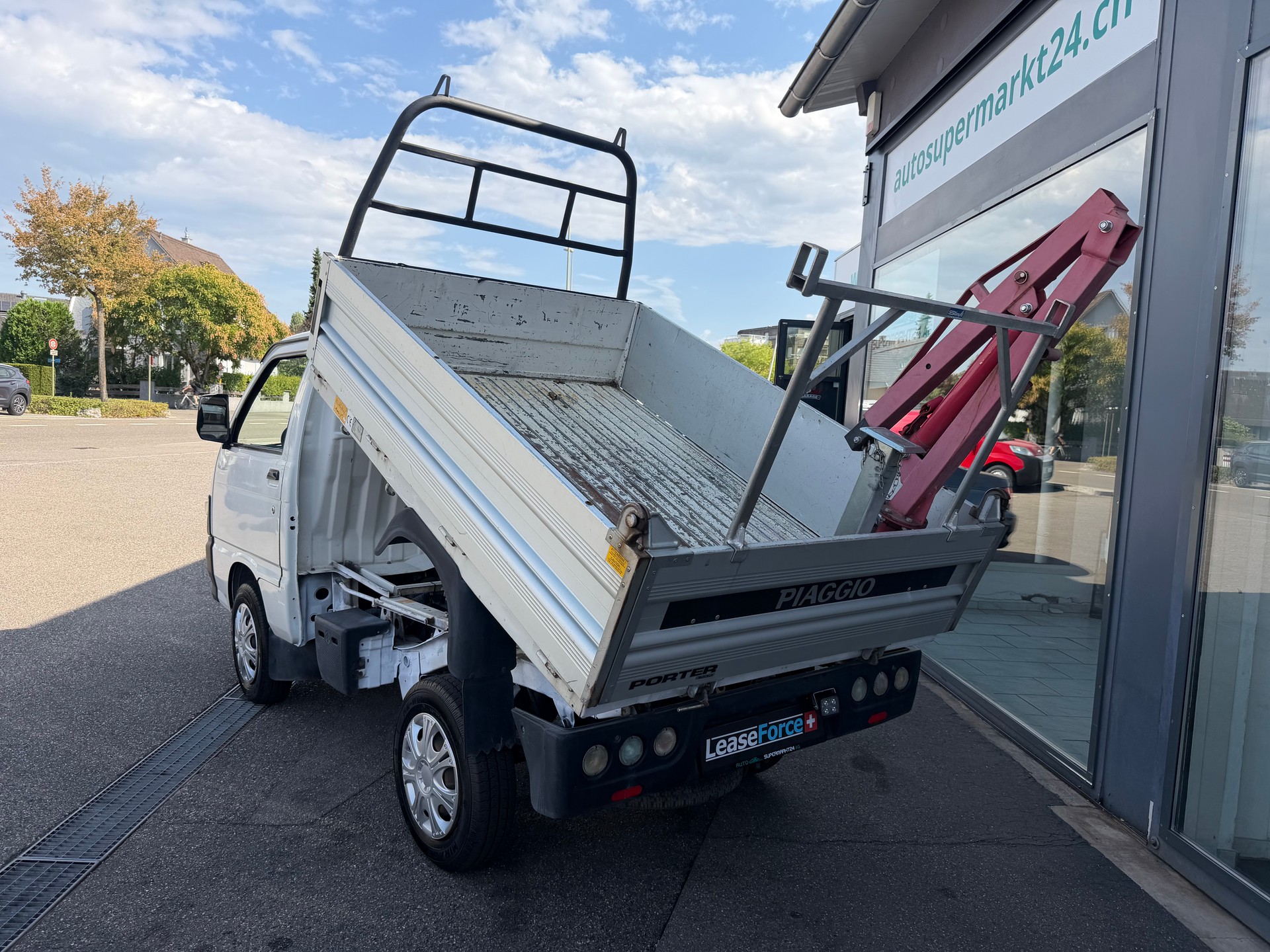 PIAGGIO Porter 1.3 4x4 Kipper mit Kran-image-2