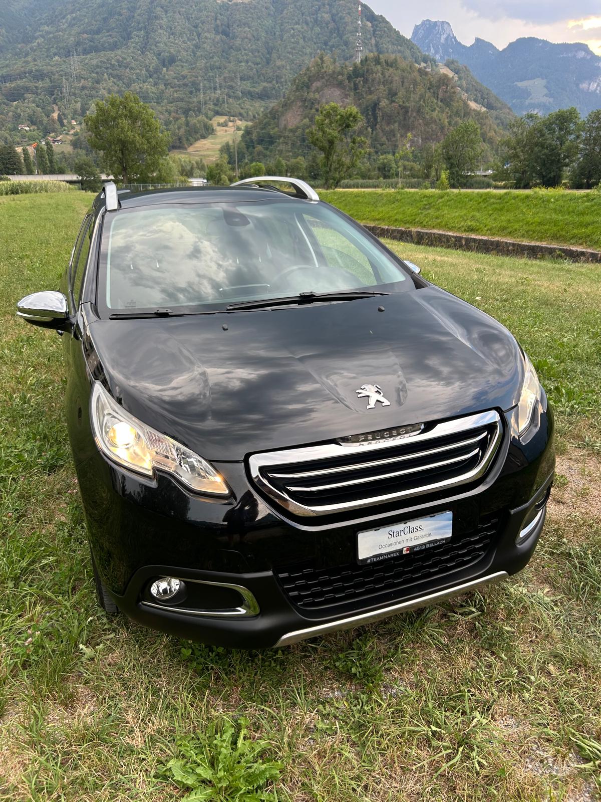 PEUGEOT 2008 1.2 VTI Allure-image-1