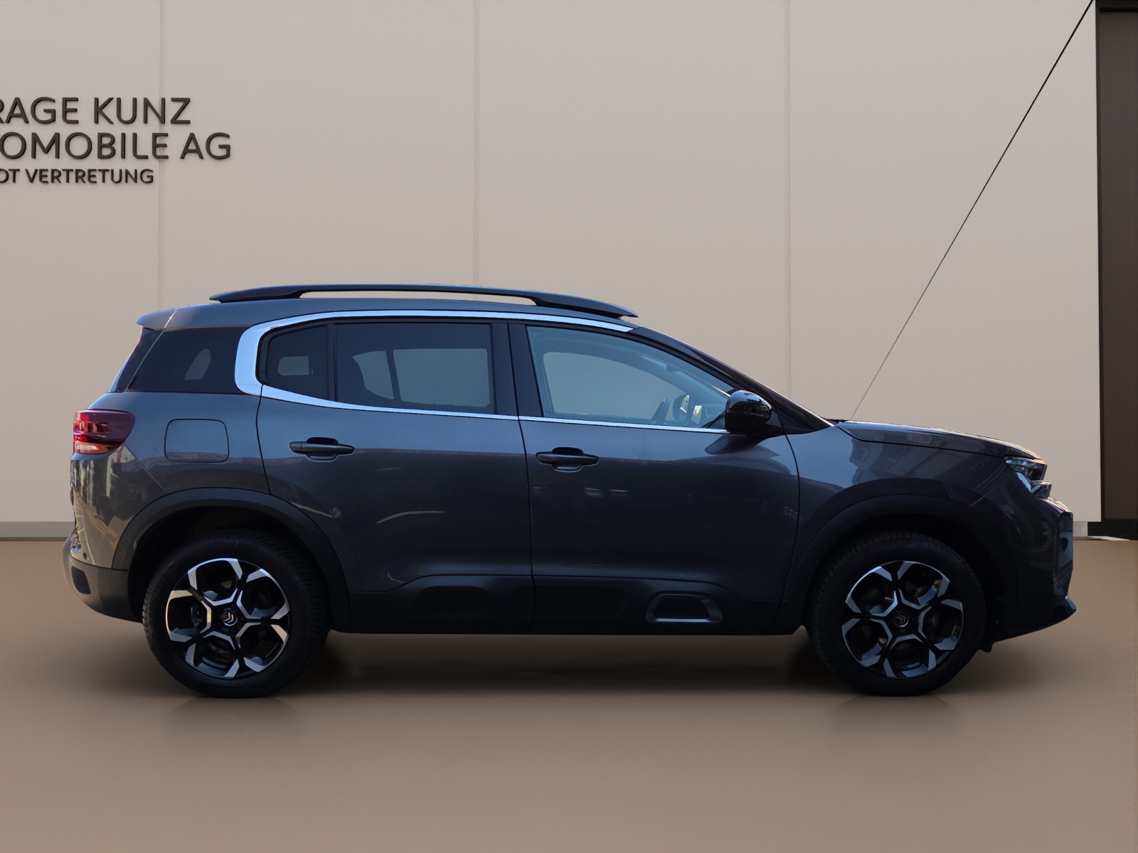 CITROEN C5 Aircross Shine 1.2 Pure Tech Automat-image-2
