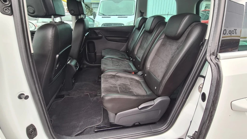 VW Sharan 2.0 TDI BMT Highline 4Motion DSG ** Alcantara-Leder ** Gr-Navi ** RF-Kamera ** ACC ** Totwinkel-Assistent ** Ab MFK-image-13