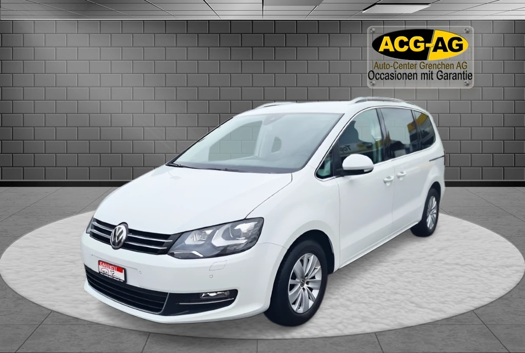 VW Sharan 2.0 TDI BMT Highline 4Motion DSG ** Alcantara-Leder ** Gr-Navi ** RF-Kamera ** ACC ** Totwinkel-Assistent ** Ab MFK-image-2