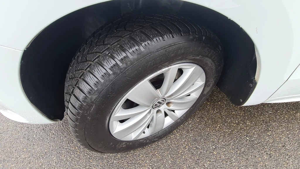 VW Sharan 2.0 TDI BMT Highline 4Motion DSG ** Alcantara-Leder ** Gr-Navi ** RF-Kamera ** ACC ** Totwinkel-Assistent ** Ab MFK-image-15