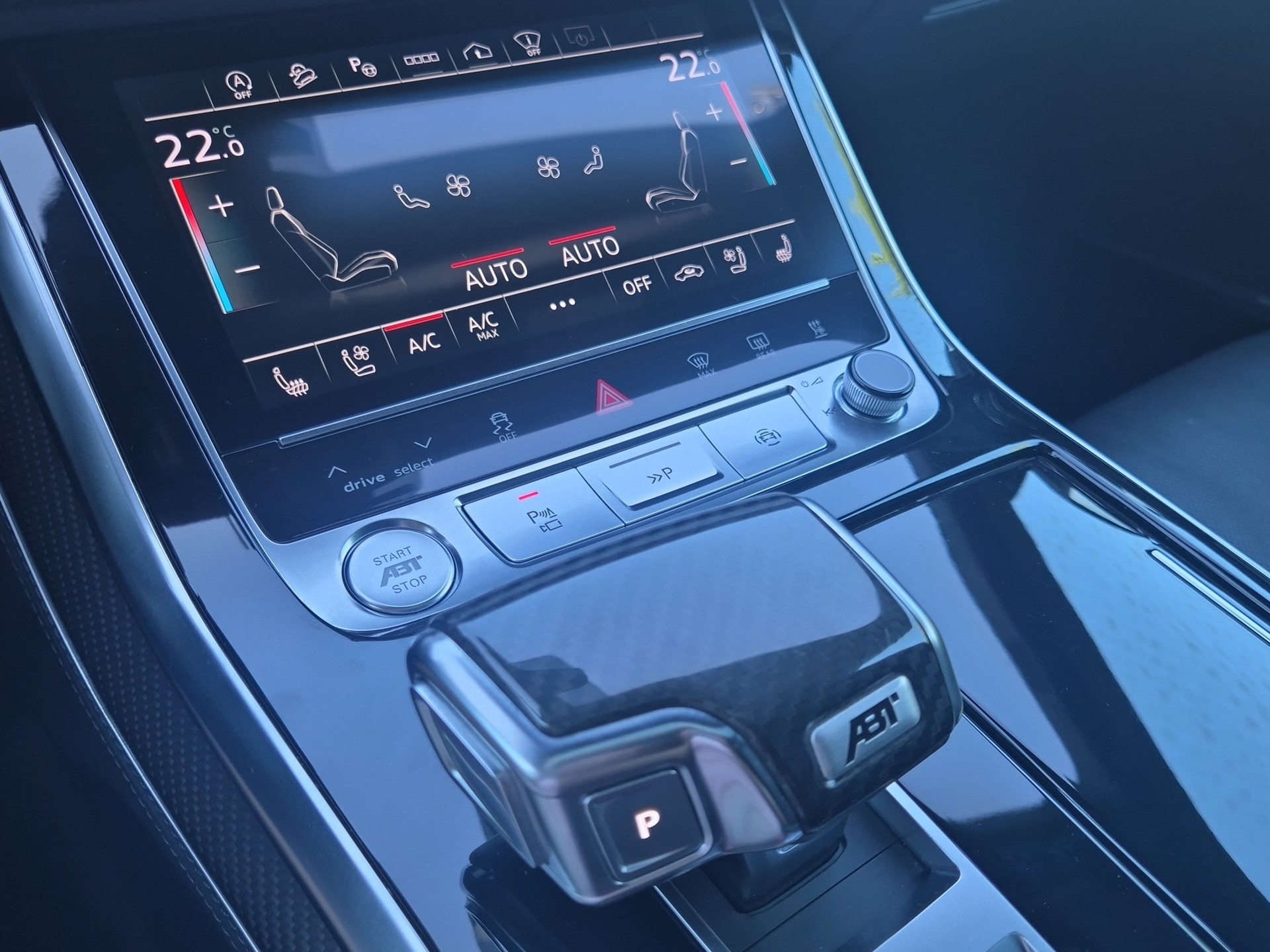 AUDI RSQ8 // ABT Edition 740PS // quattro tiptronic-image-18