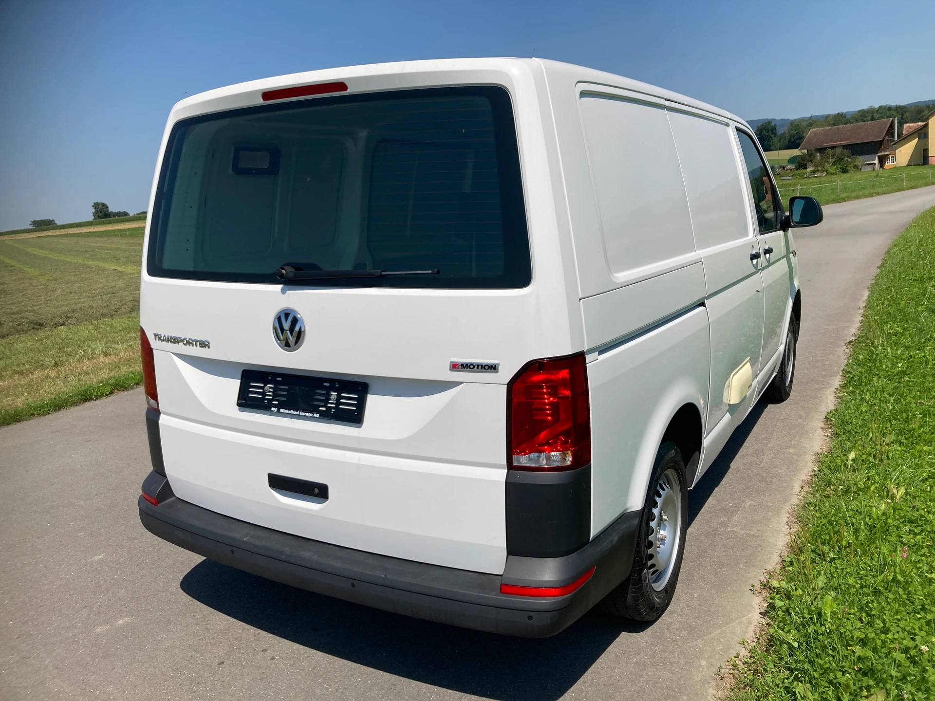 VW T6.1 2.0 TDI 4Motion **2 Schiebetüren / 3- Sitze**-image-2
