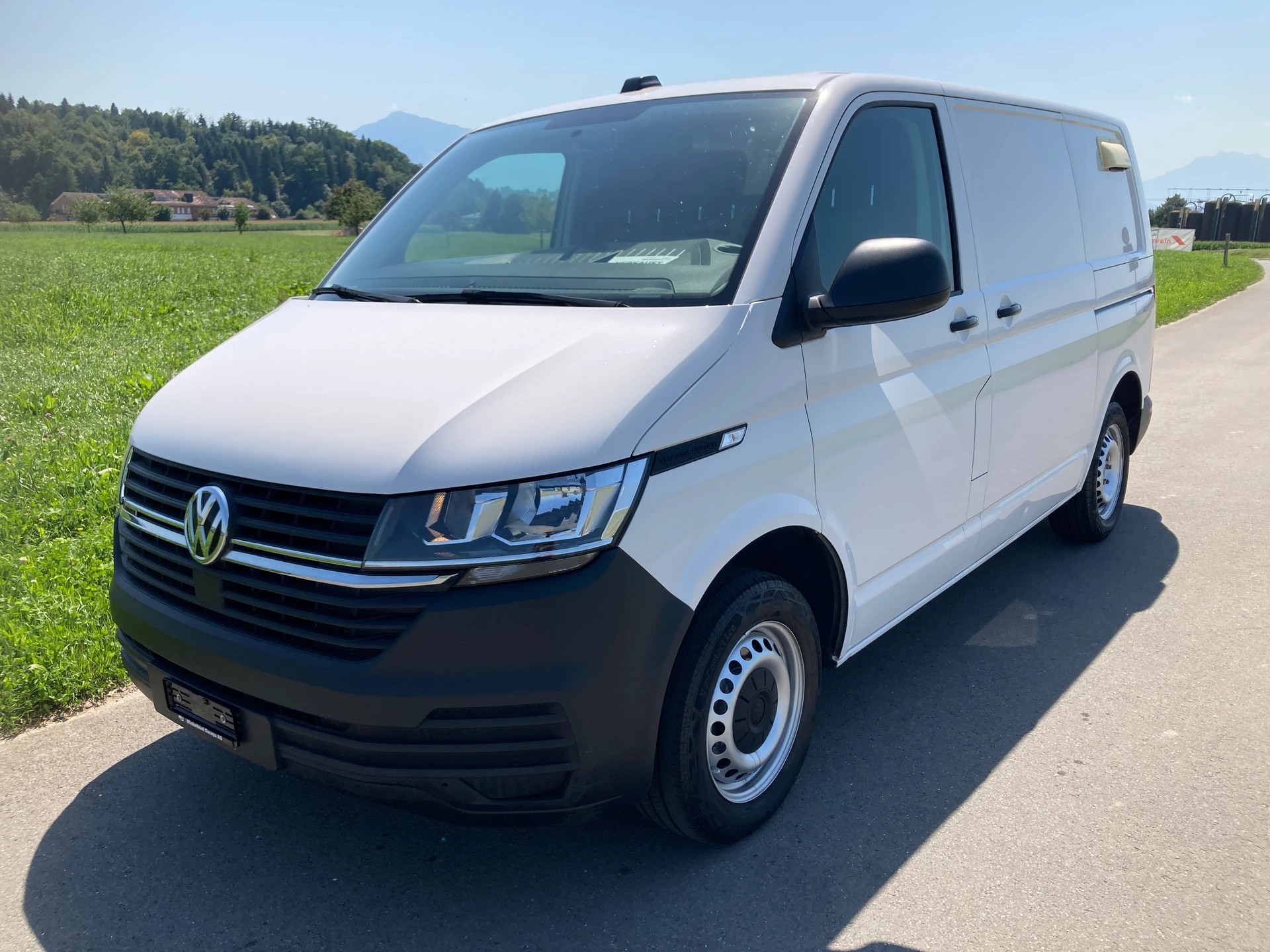 VW T6.1 2.0 TDI 4Motion **2 Schiebetüren / 3- Sitze**-image-0