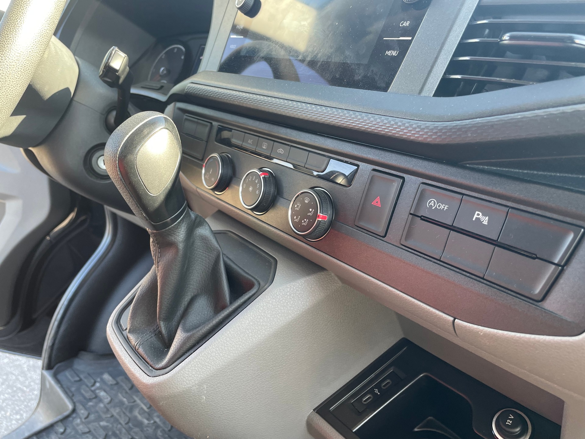VW T6.1 2.0 TDI DSG, 150PS RS 3000mm , TOP-Ausstattung, mit Werksgarantie, 1.Hand,-image-28