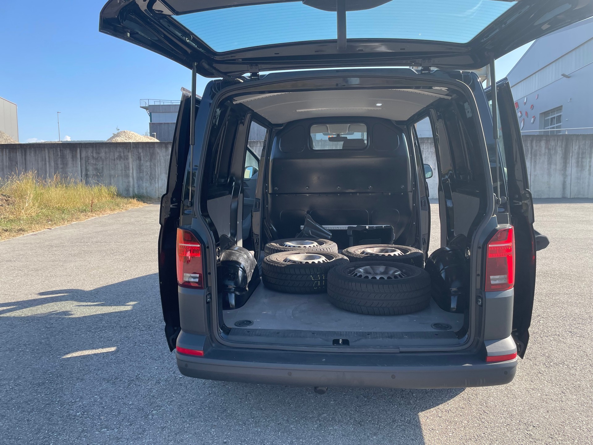 VW T6.1 2.0 TDI DSG, 150PS RS 3000mm , TOP-Ausstattung, mit Werksgarantie, 1.Hand,-image-21
