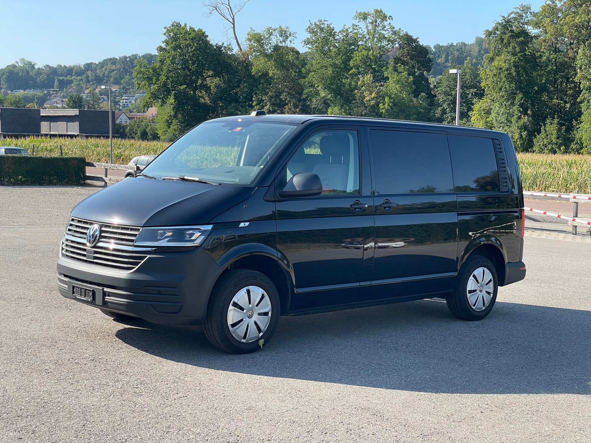 VW T6.1 2.0 TDI DSG, 150PS RS 3000mm , TOP-Ausstattung, mit Werksgarantie, 1.Hand,-image-4