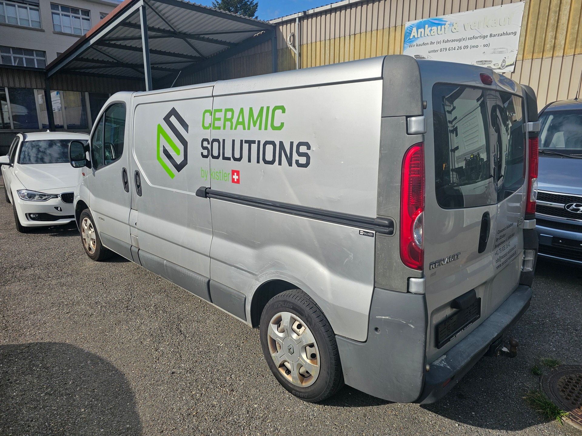 RENAULT Trafic 2.0 dCi 115 2.9t L2H1-image-3