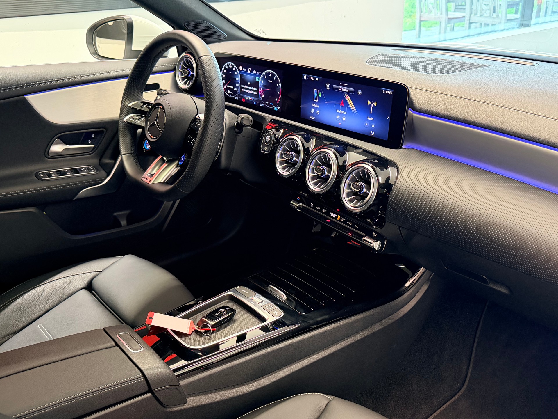MERCEDES-BENZ A AMG 35 4Matic 8G-DCT-image-19