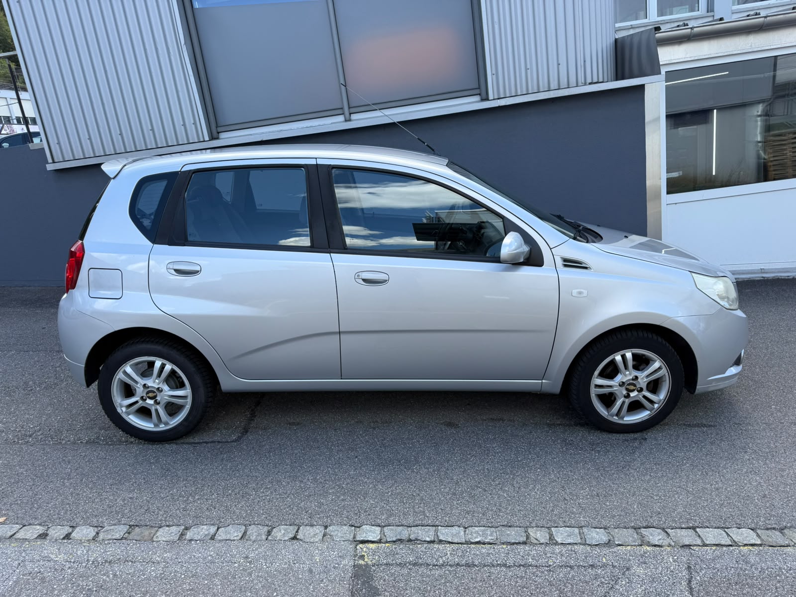 CHEVROLET Aveo 1.4 LT Automatic-image-4