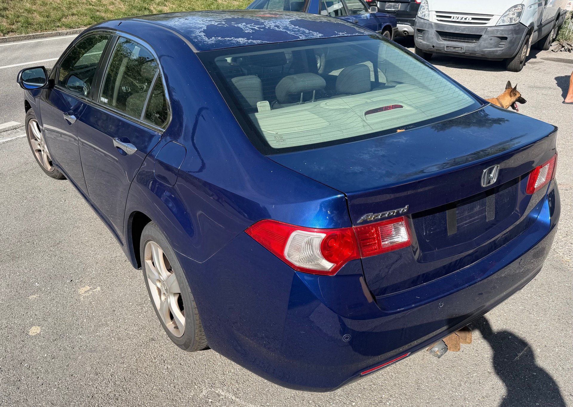 HONDA Accord 2.0i 16V Executive Automatic-image-4