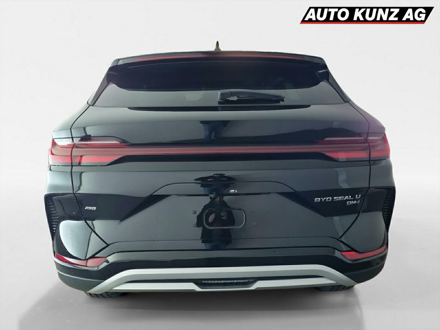BYD Seal U DM-i Design AWD-image-3