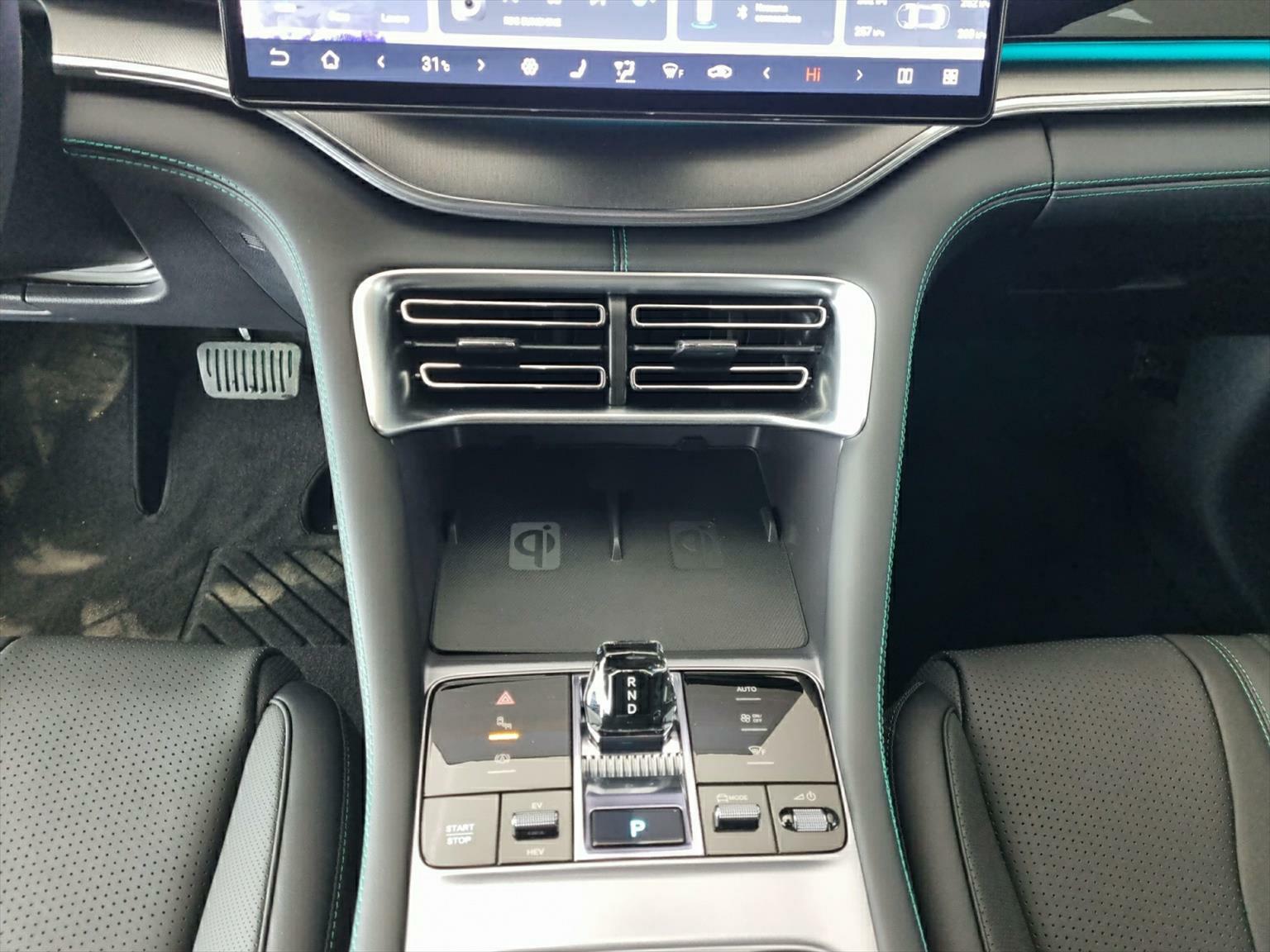 BYD Seal U DM-i Design AWD-image-7