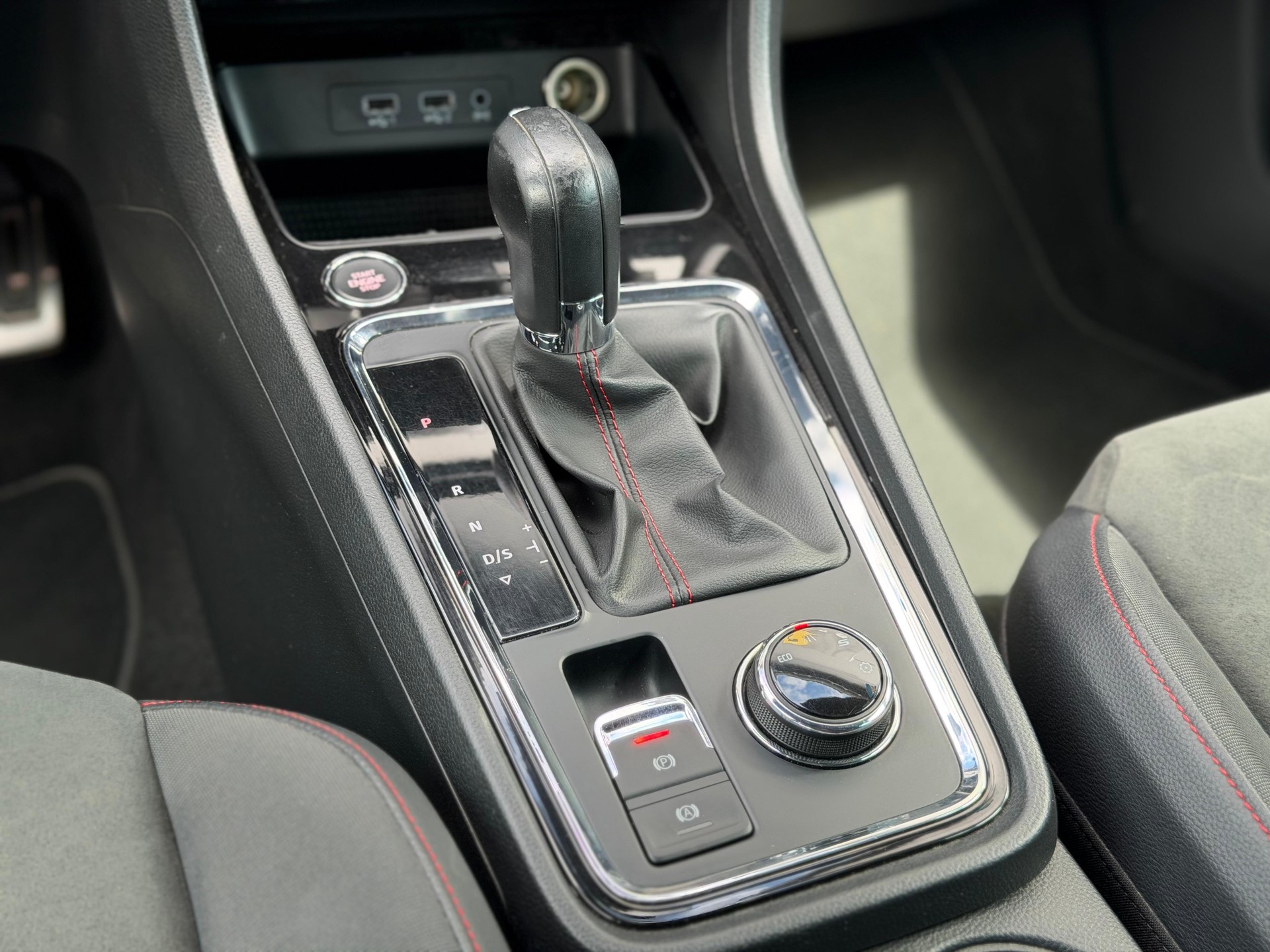 SEAT Ateca 1.5TSI EVO FR DSG-image-10