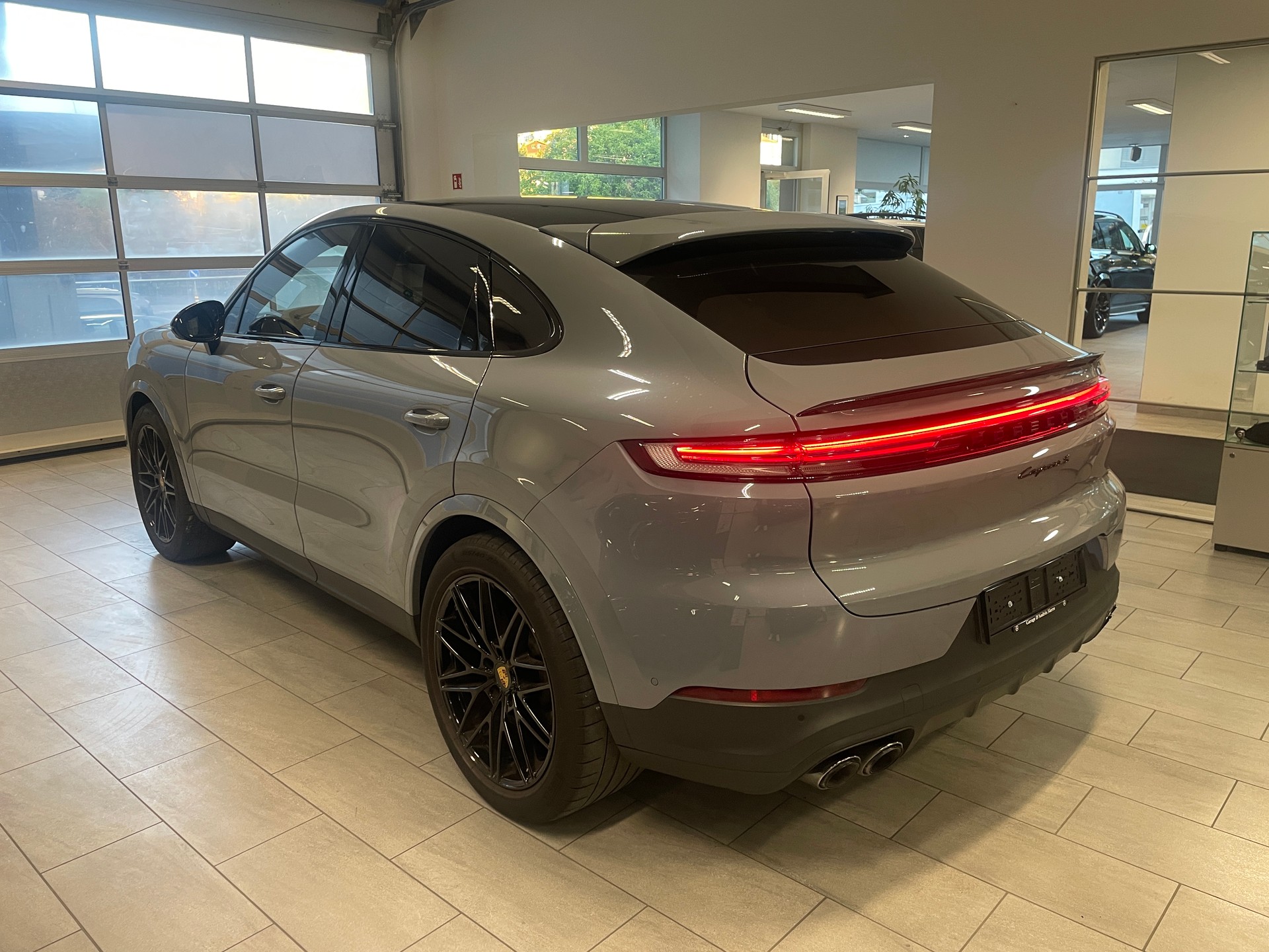 PORSCHE Cayenne Coupé S Tiptronic-image-4