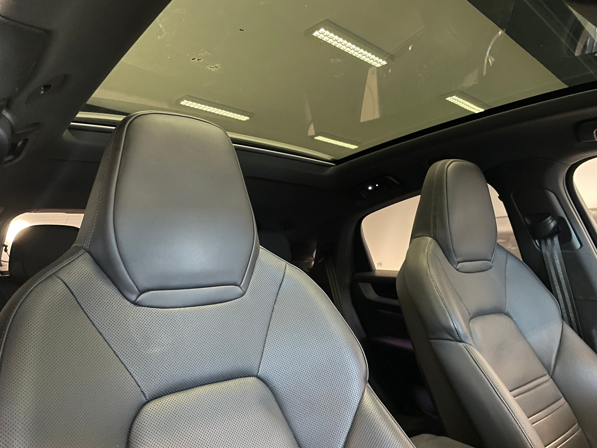 PORSCHE Cayenne Coupé S Tiptronic-image-30