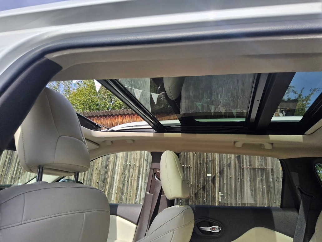 JEEP Cherokee 2.2TD Overland AWD 9ATX-image-15