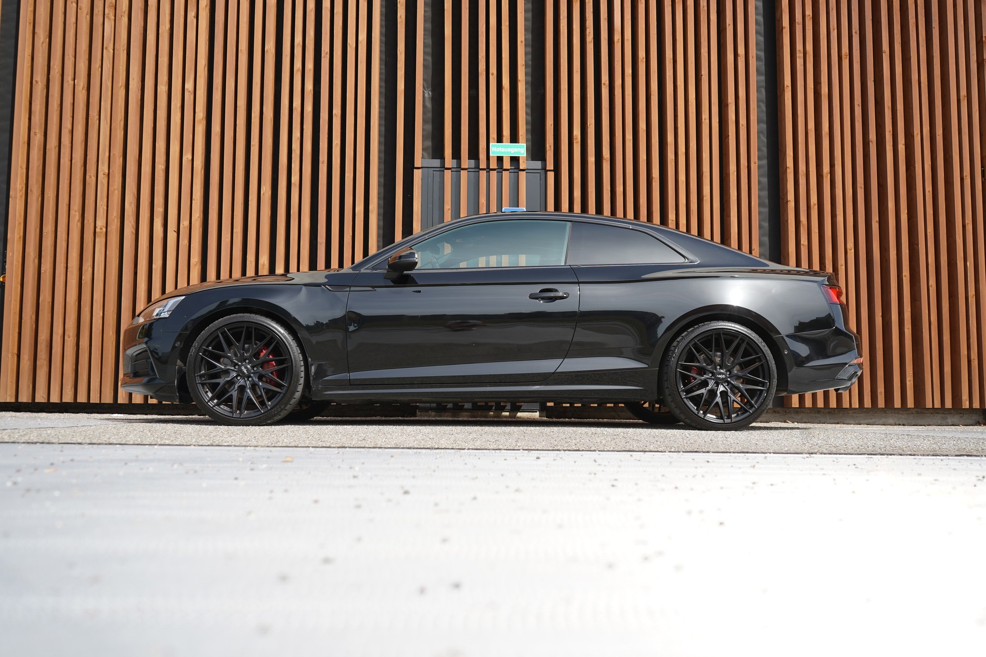 AUDI A5 COUPÉ 2.0 TDI SPORT BLACK S-TRONIC l 190 PS-image-3