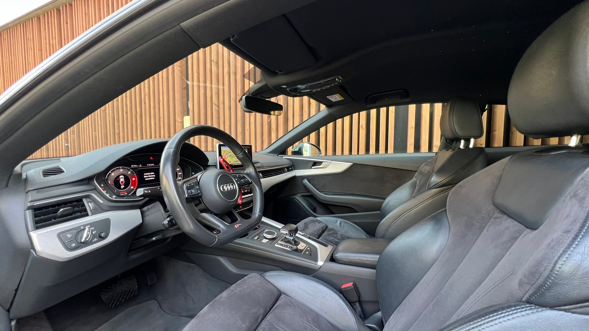 AUDI A5 COUPÉ 2.0 TDI SPORT BLACK S-TRONIC l 190 PS-image-26