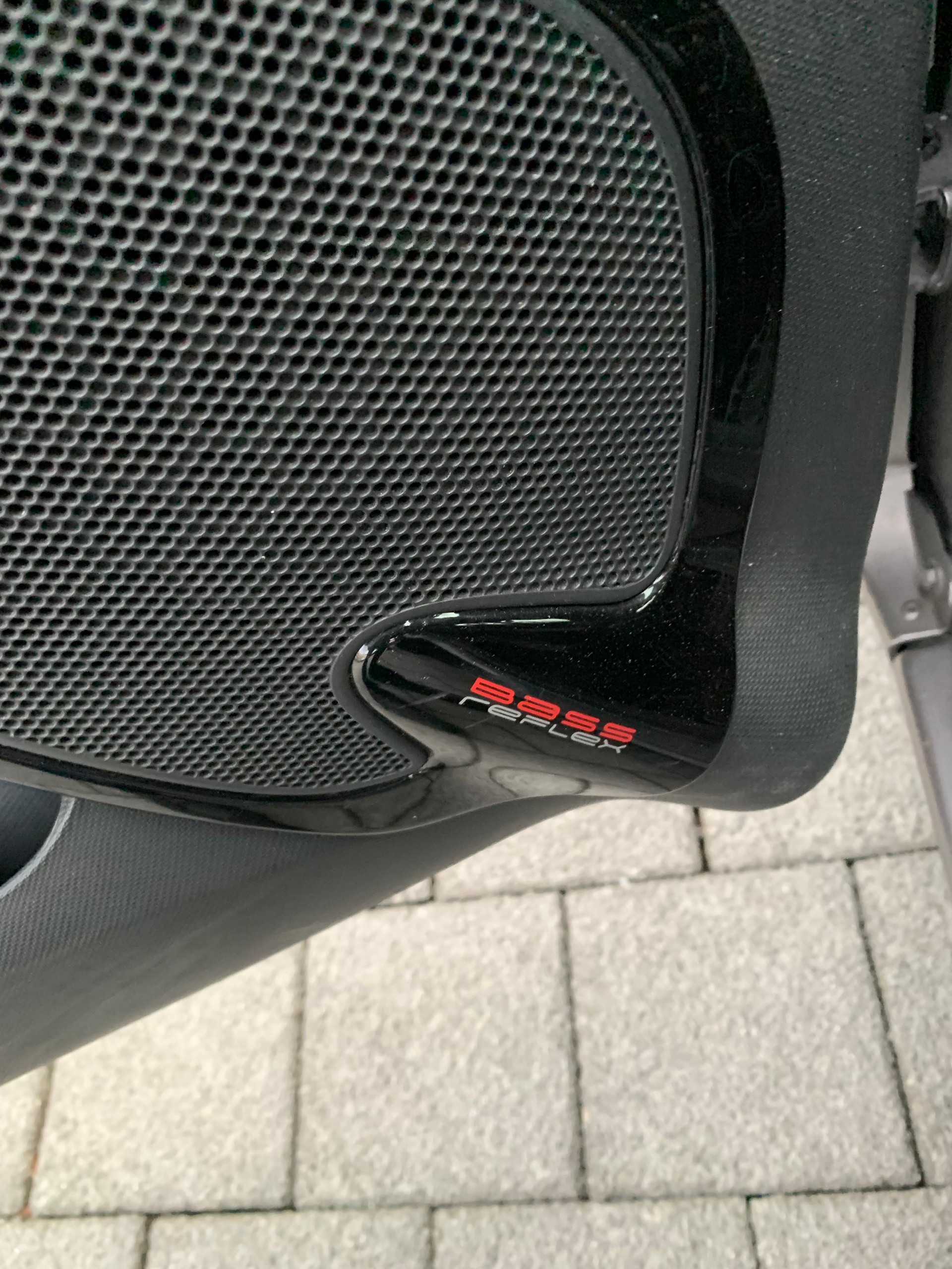 RENAULT Clio 1.2 16V T Swiss Edition EDC-image-9