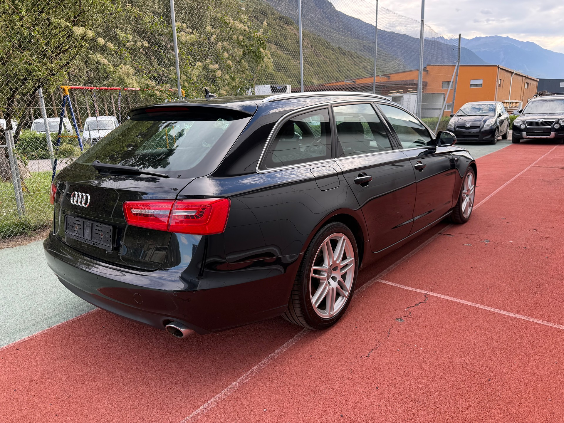 AUDI A6 Avant 3.0 TDI V6 quattro S-tronic-image-3
