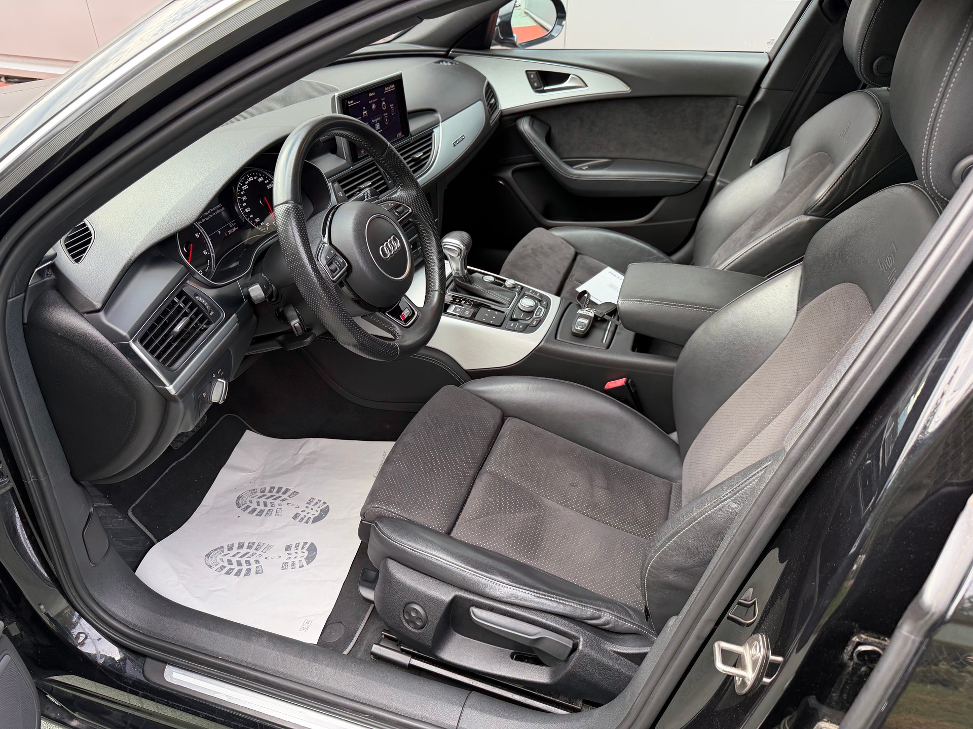 AUDI A6 Avant 3.0 TDI V6 quattro S-tronic-image-8