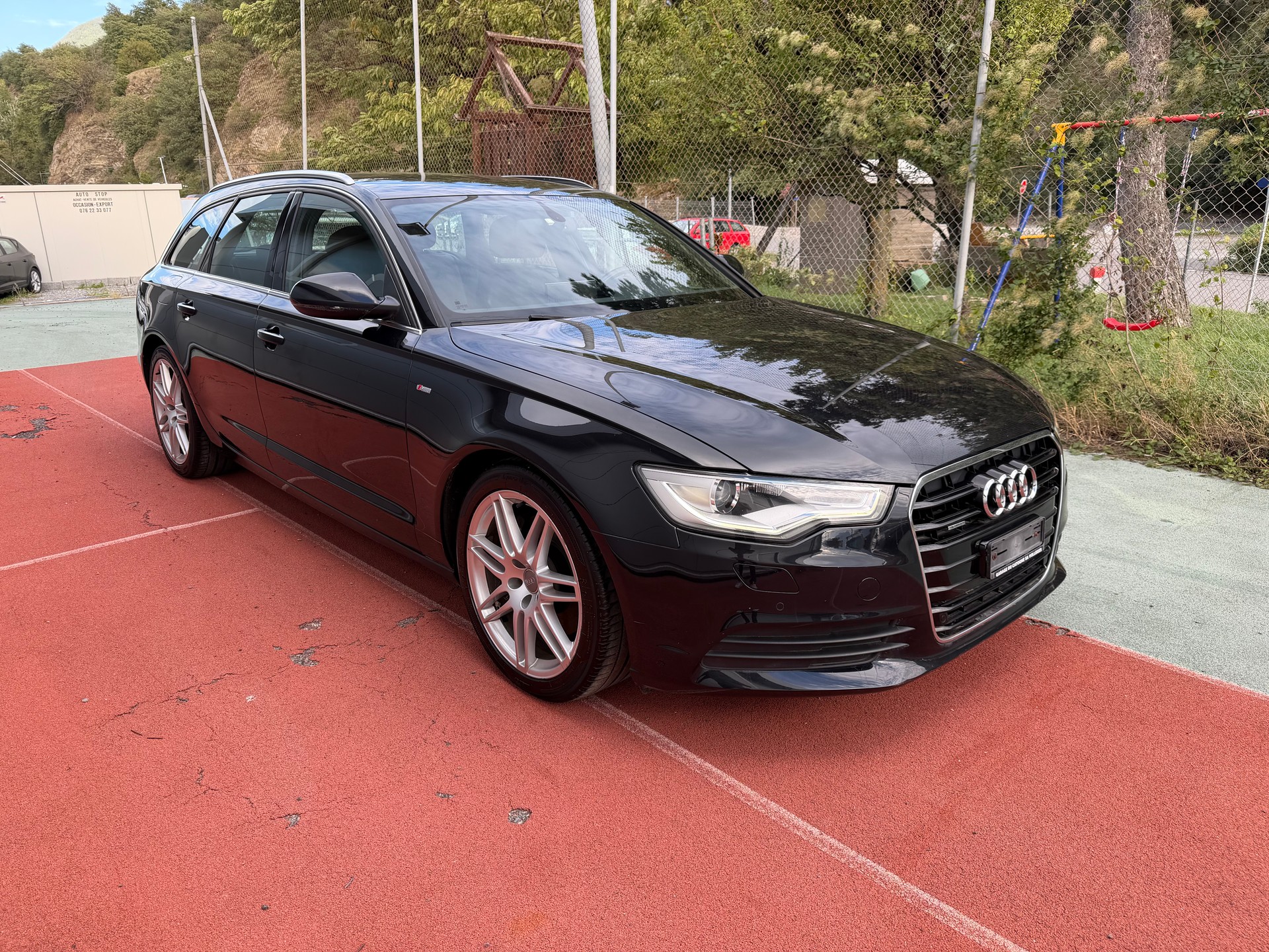 AUDI A6 Avant 3.0 TDI V6 quattro S-tronic-image-1
