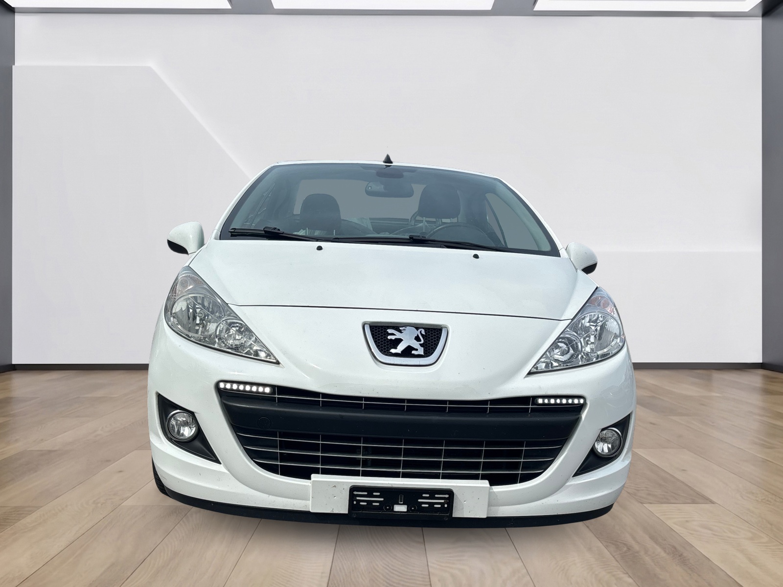 PEUGEOT 207 CC 1.6 16V Swiss Edition-image-1