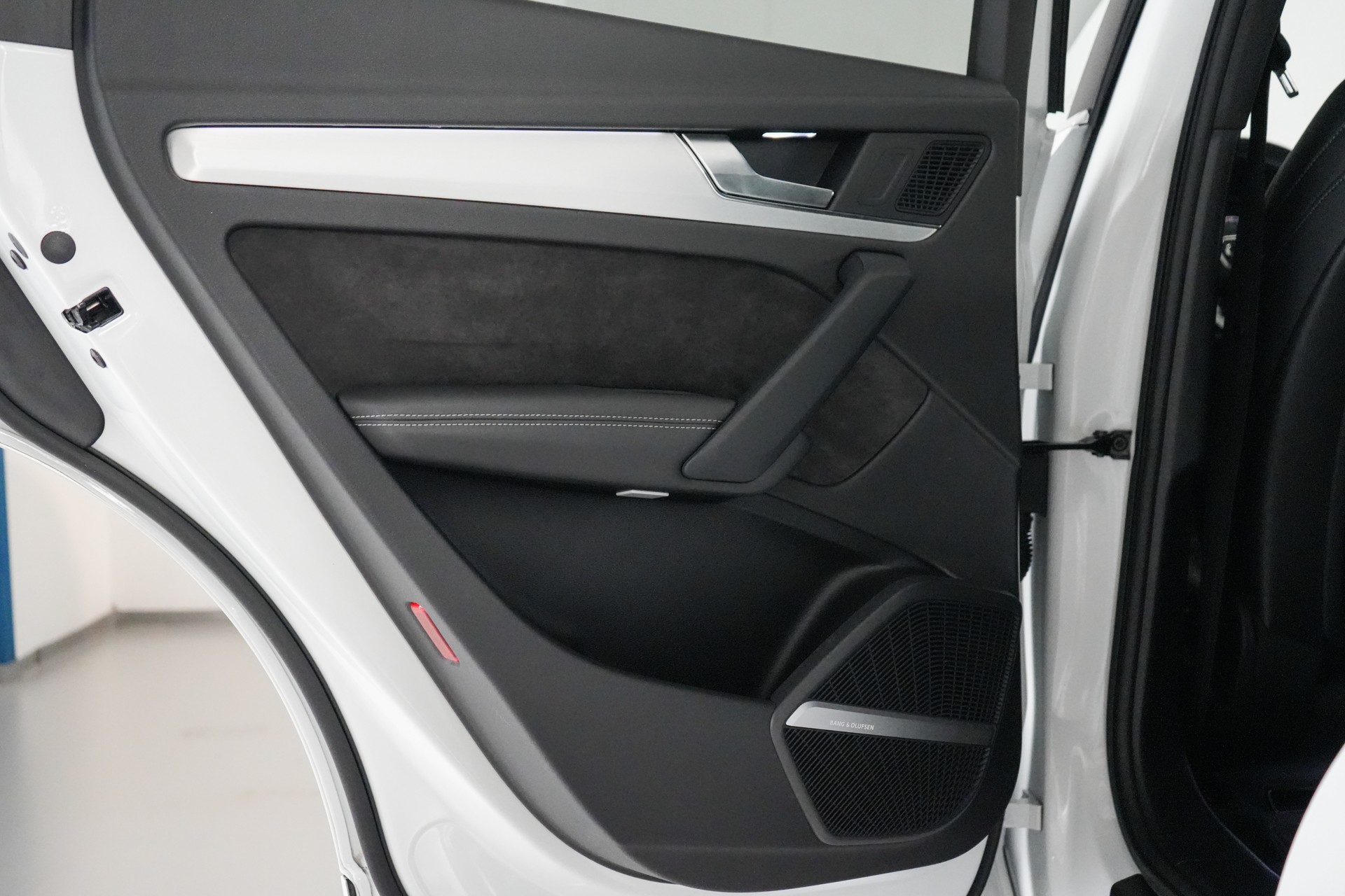 AUDI Q5 40 TDI sport quattro S-tronic-image-25