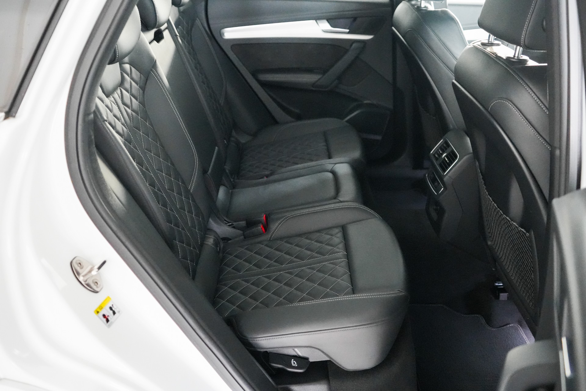 AUDI Q5 40 TDI sport quattro S-tronic-image-26