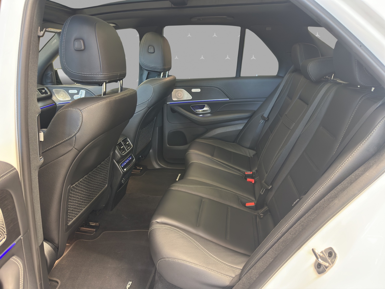 MERCEDES-BENZ GLE 400 d 4Matic AMG Line 9G-Tronic-image-13