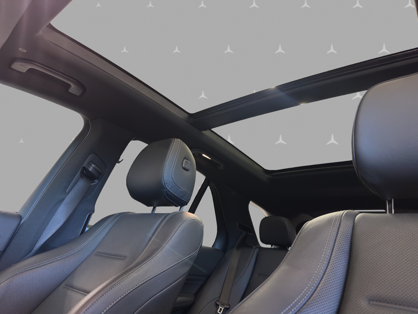 MERCEDES-BENZ GLE 400 d 4Matic AMG Line 9G-Tronic-image-8