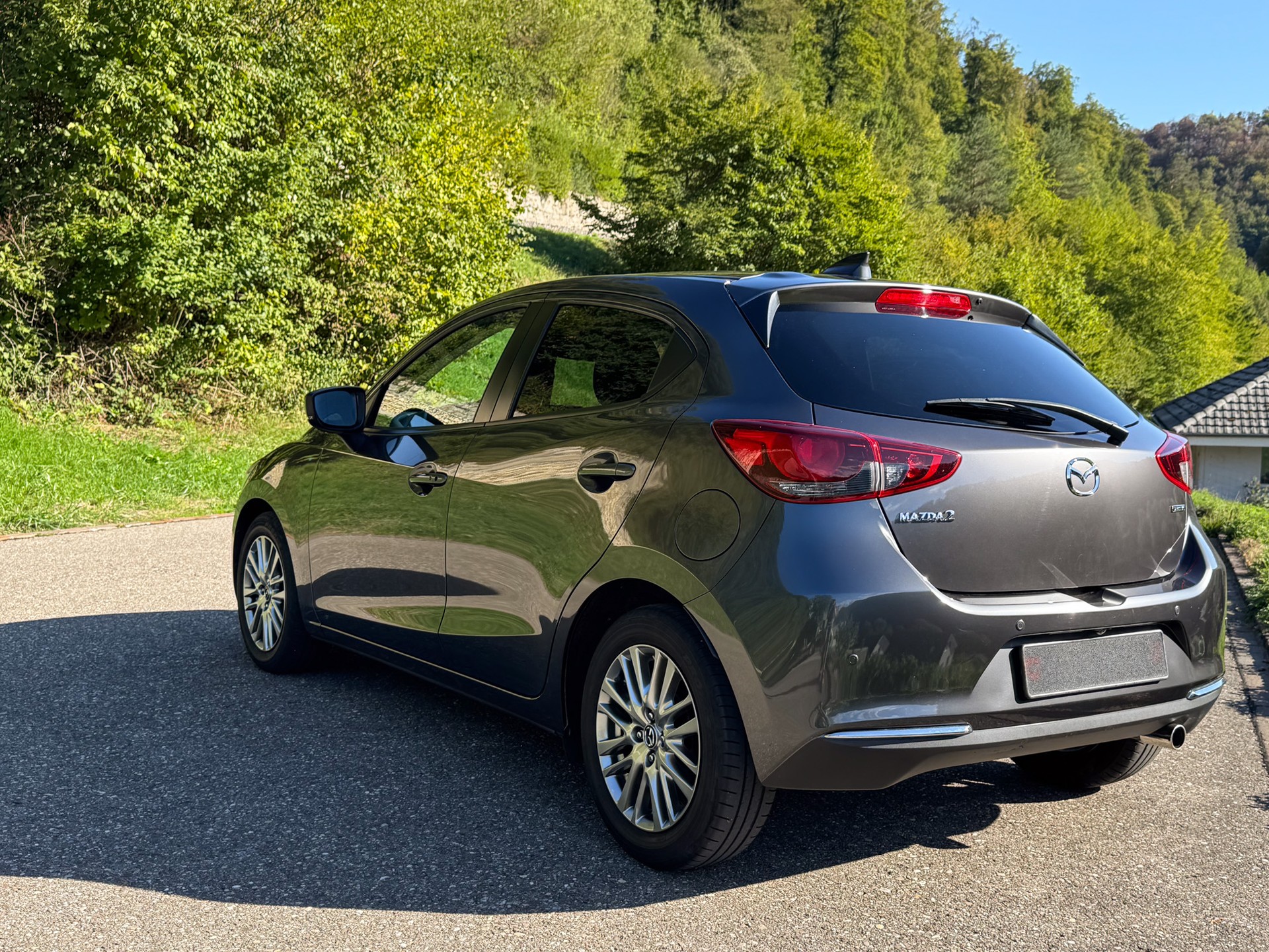 MAZDA SKYACTIV-G 90 Mild Hybrid Revolution-image-3