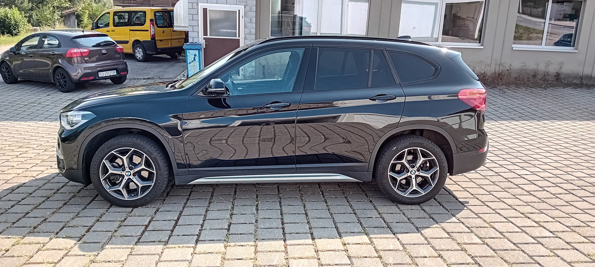 BMW X1 xDrive 20i M Sport Steptronic-image-4