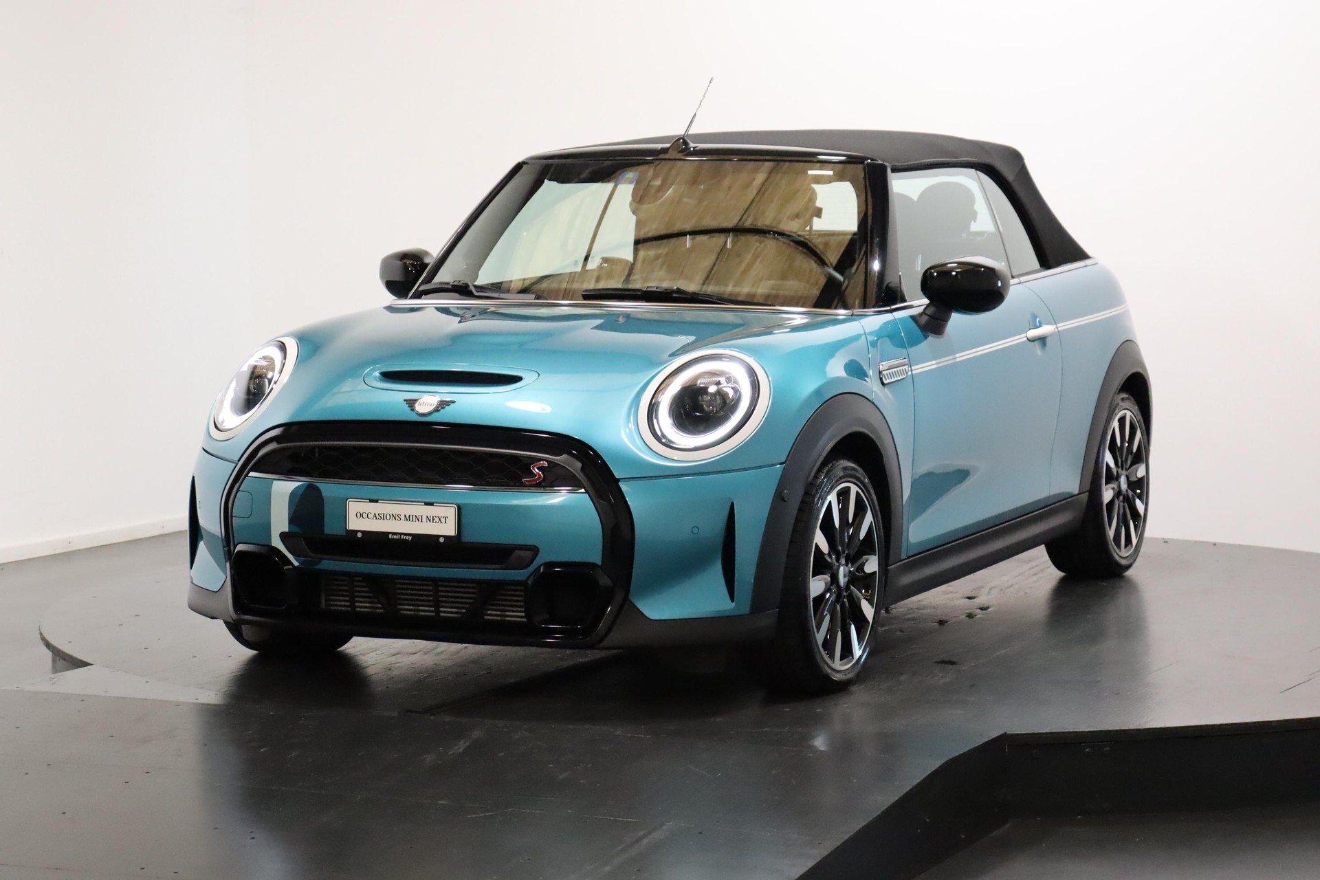 MINI Cabrio F57 2.0i Cooper S SDKG-image-0