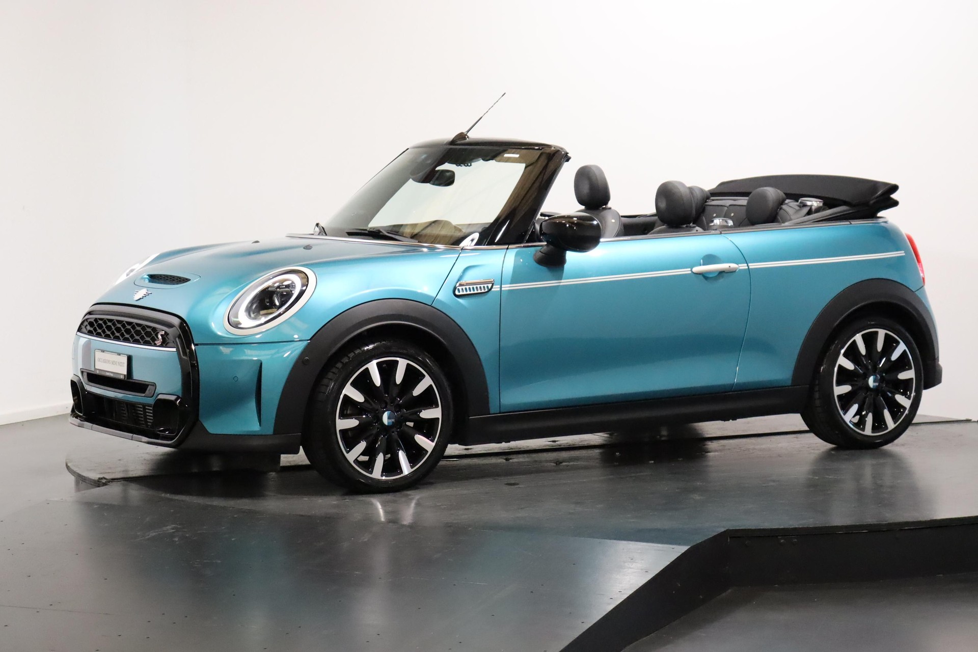 MINI Cabrio F57 2.0i Cooper S SDKG-image-5