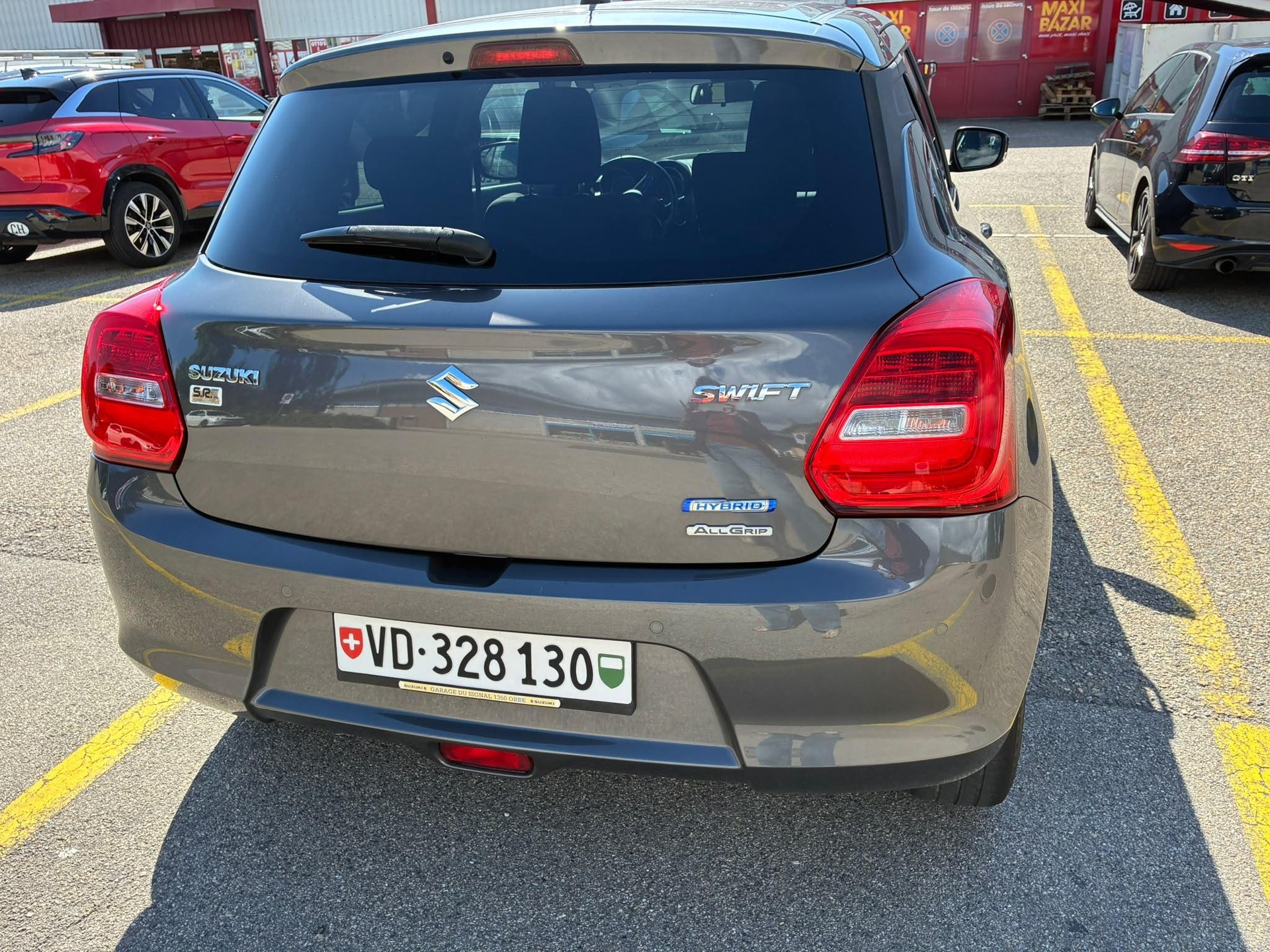 SUZUKI 1.2 Piz Sulai Hybrid 4x4-image-4