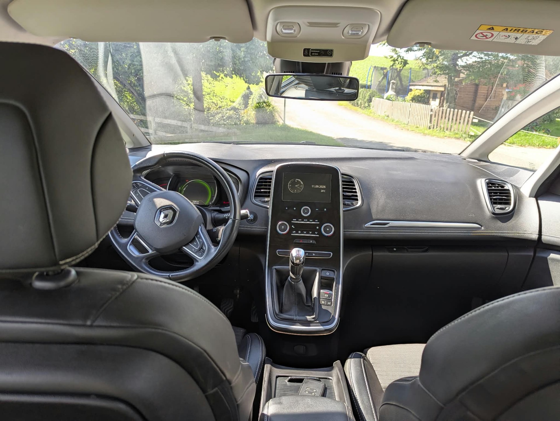 RENAULT 1.6 dCi Zen-image-4