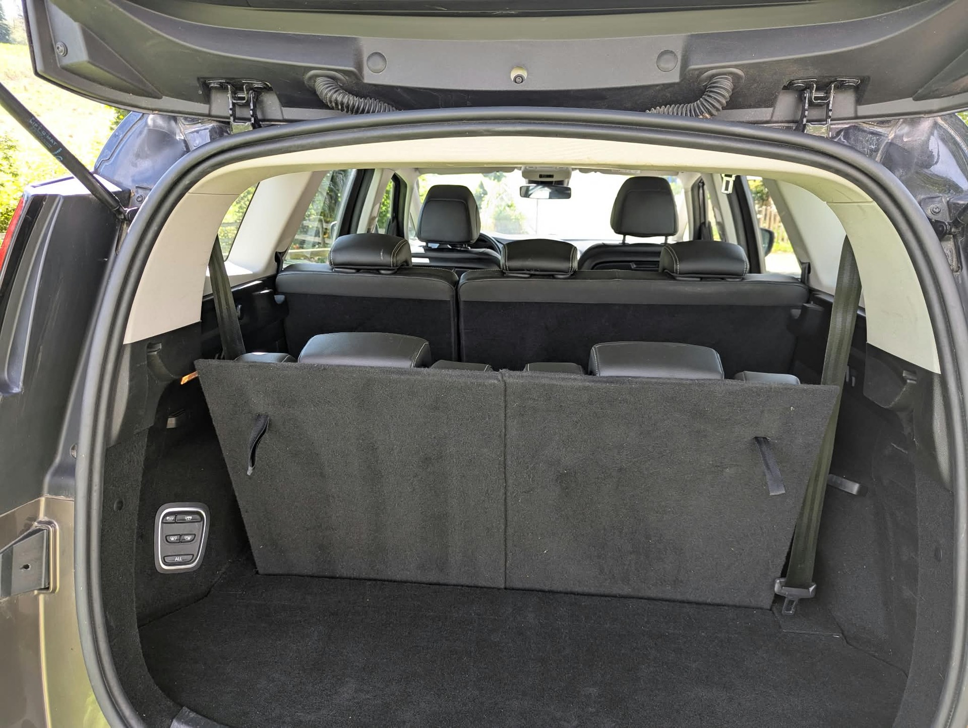 RENAULT 1.6 dCi Zen-image-8