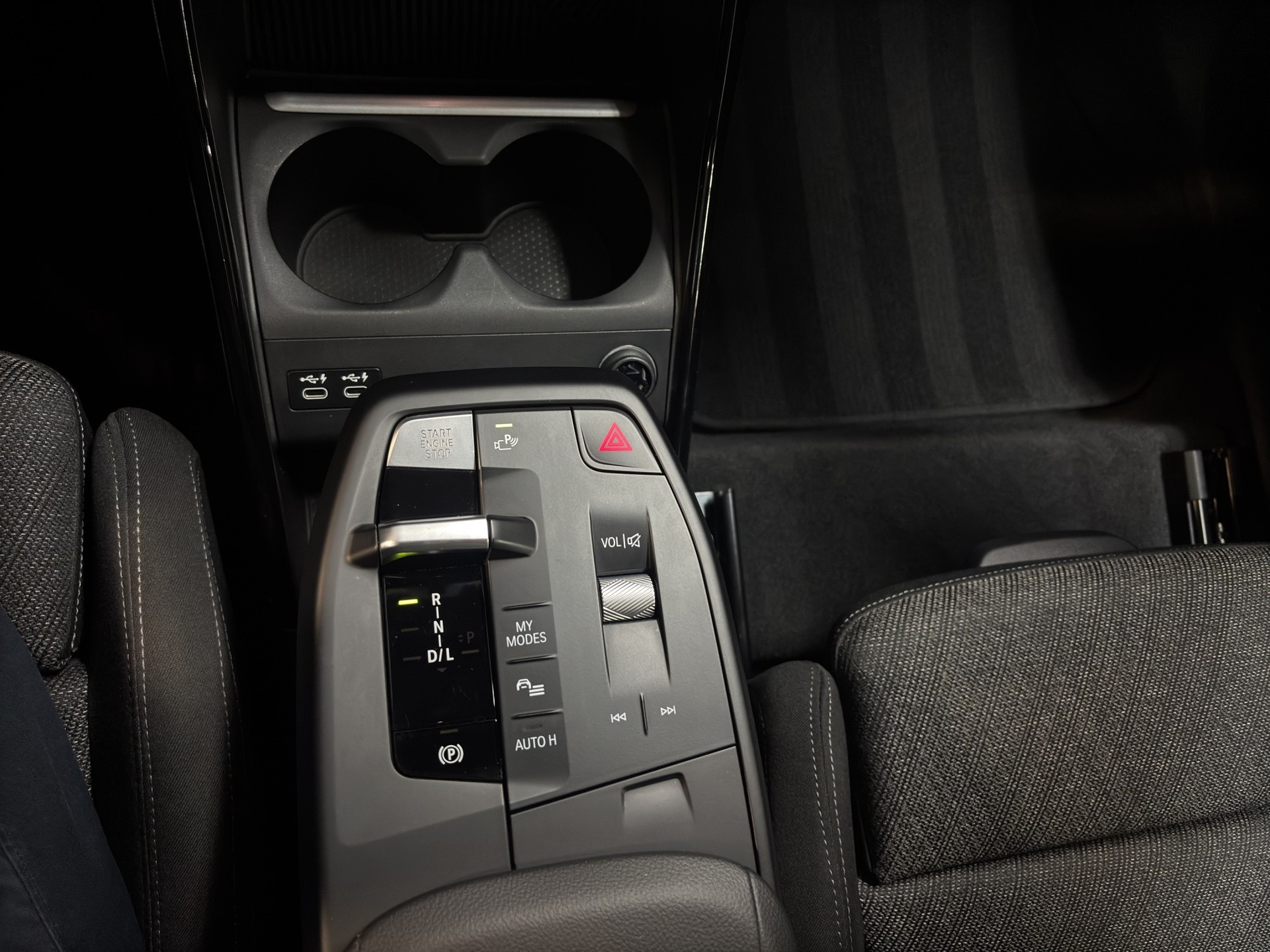 BMW 218d Active Tourer DKG-image-15
