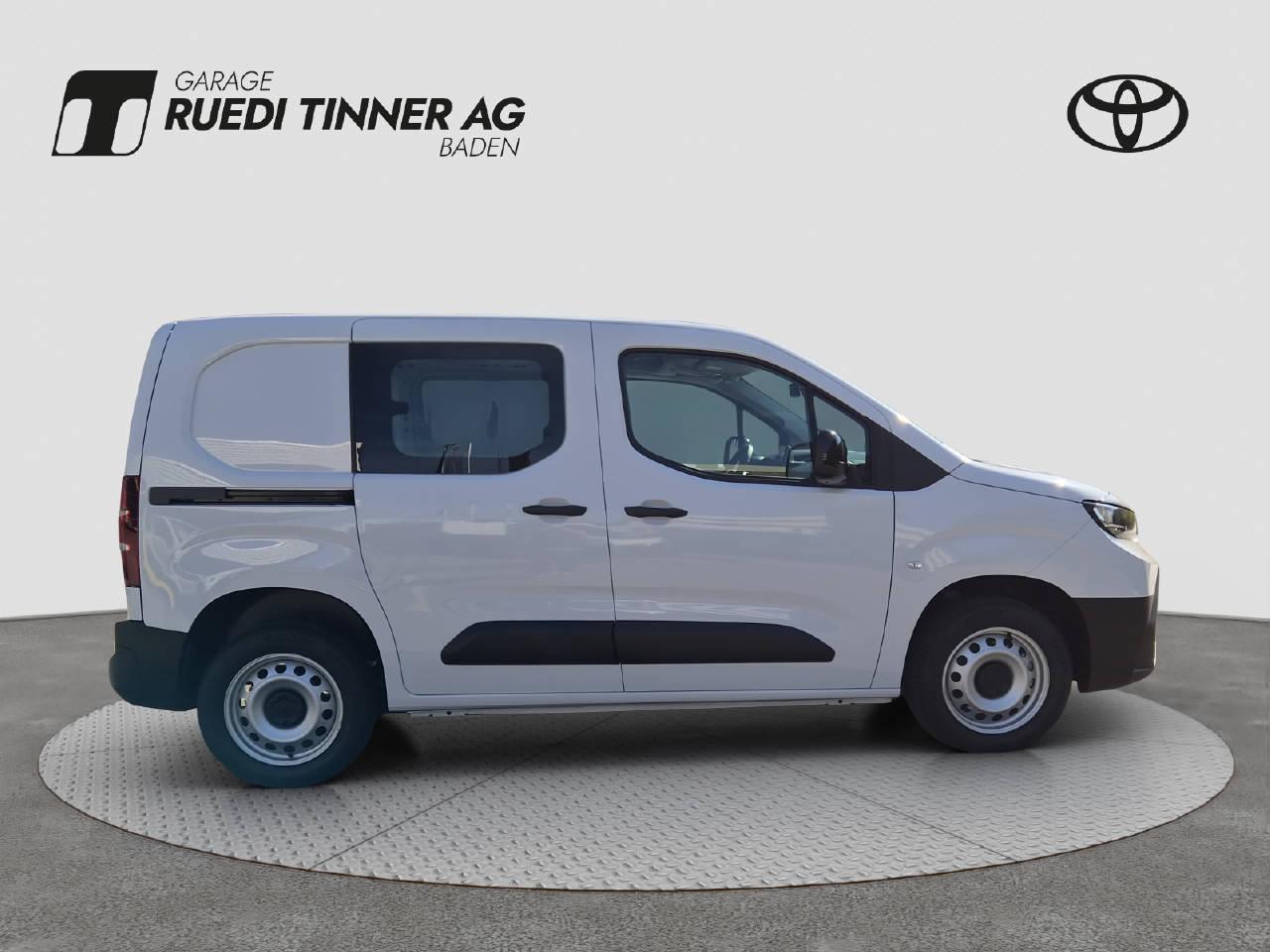 TOYOTA PROACE CITY Van L1 1.5 D Active-image-3