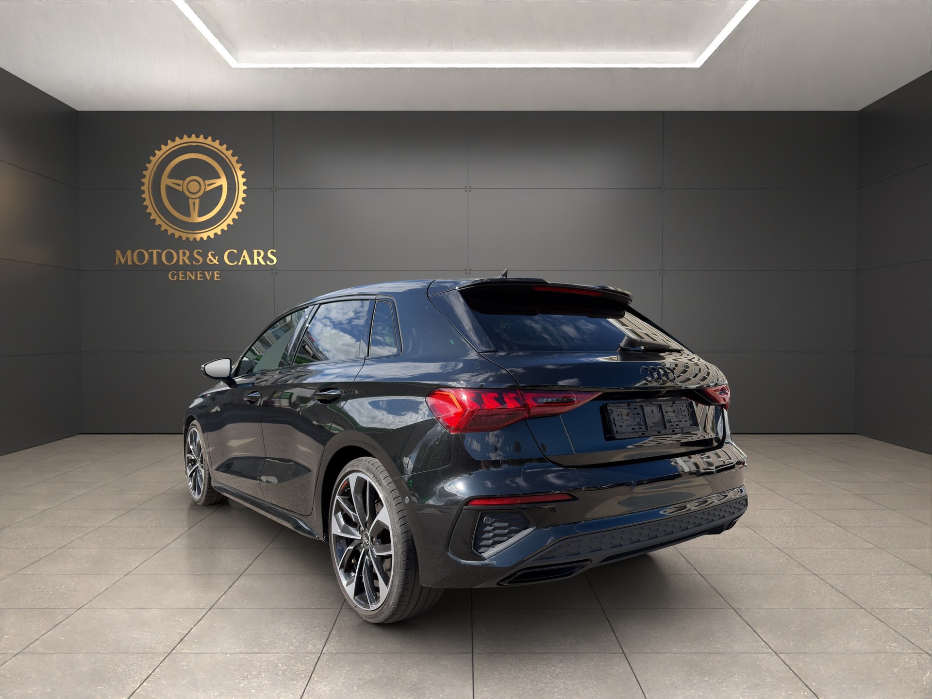 AUDI A3 Sportback 35 TFSI S line S-tronic-image-7